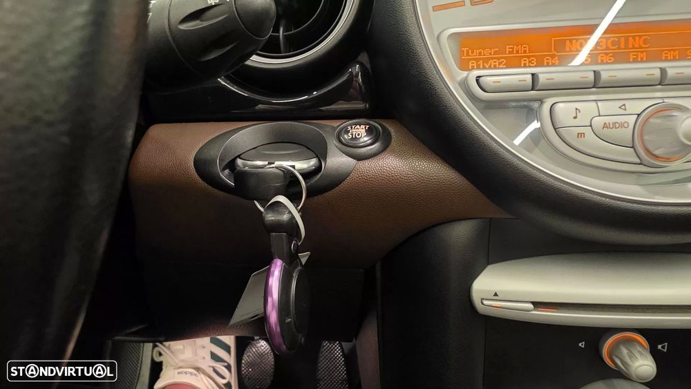 MINI Cabrio Cooper - 47