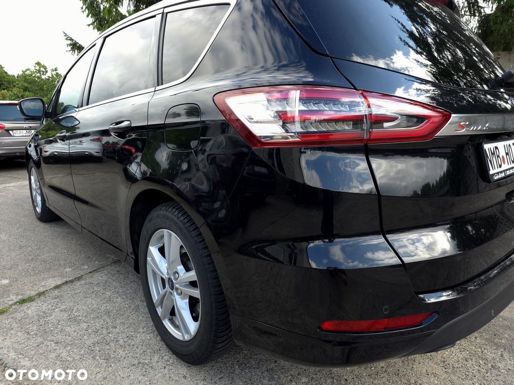 Ford S-Max 2.0 EcoBlue Titanium - 24