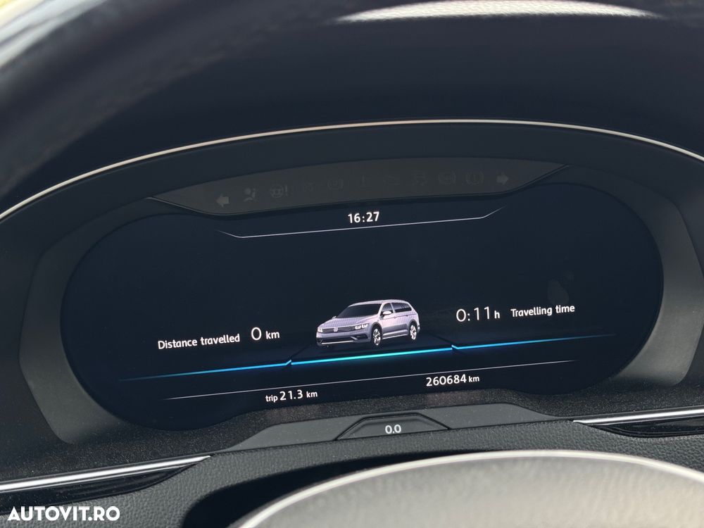 Volkswagen Passat Alltrack 2.0 TDI DSG 4Motion - 35