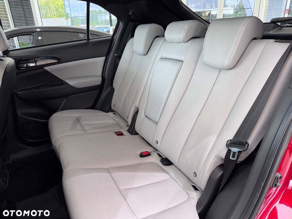 Mitsubishi Eclipse Cross - 13