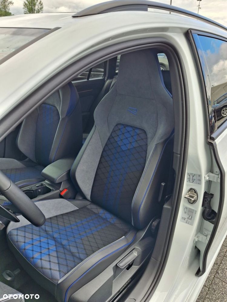 Volkswagen Golf Variant 2.0 TSI 4Motion R - 13