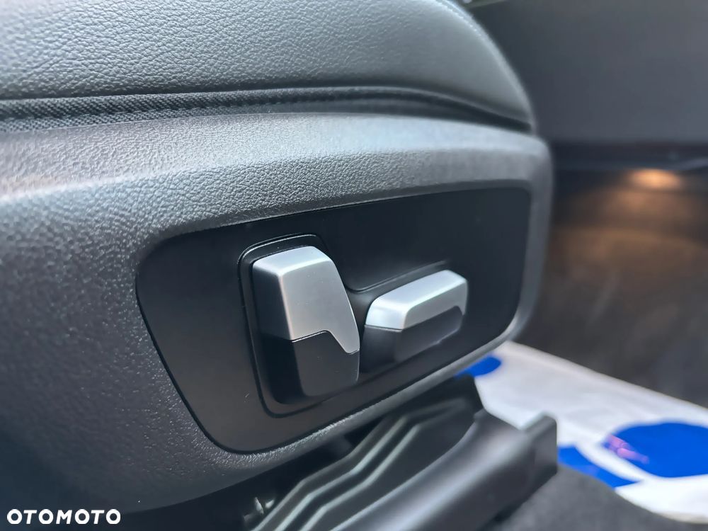 BMW X4 xDrive20d - 12
