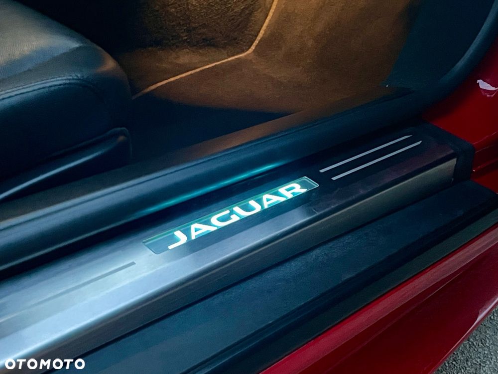 Jaguar F-Type AWD S - 23