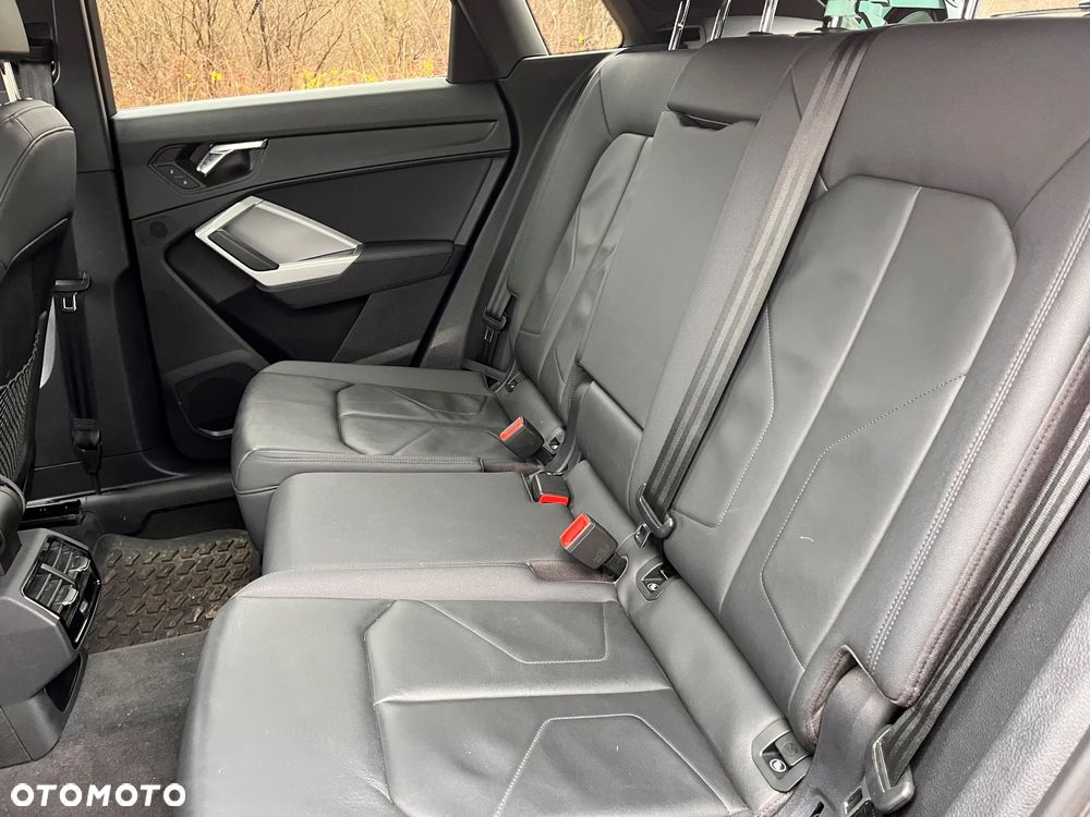 Audi Q3 40 TFSI Quattro S tronic advanced - 10