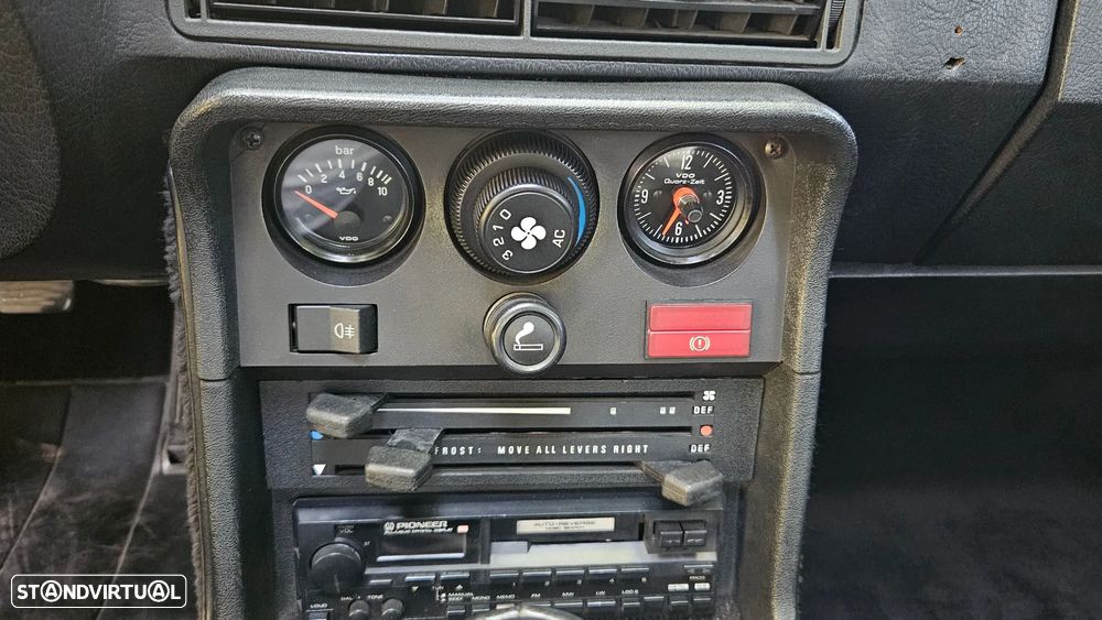 Porsche 924 - 18