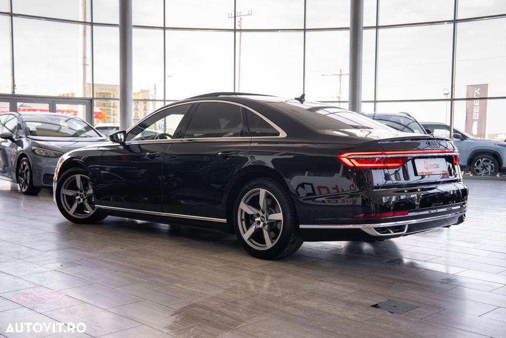Audi A8 55 TFSI quattro Tiptronic - 13