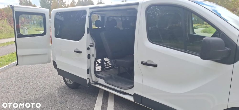 Renault Trafic Grand 1.6 dCi - 14
