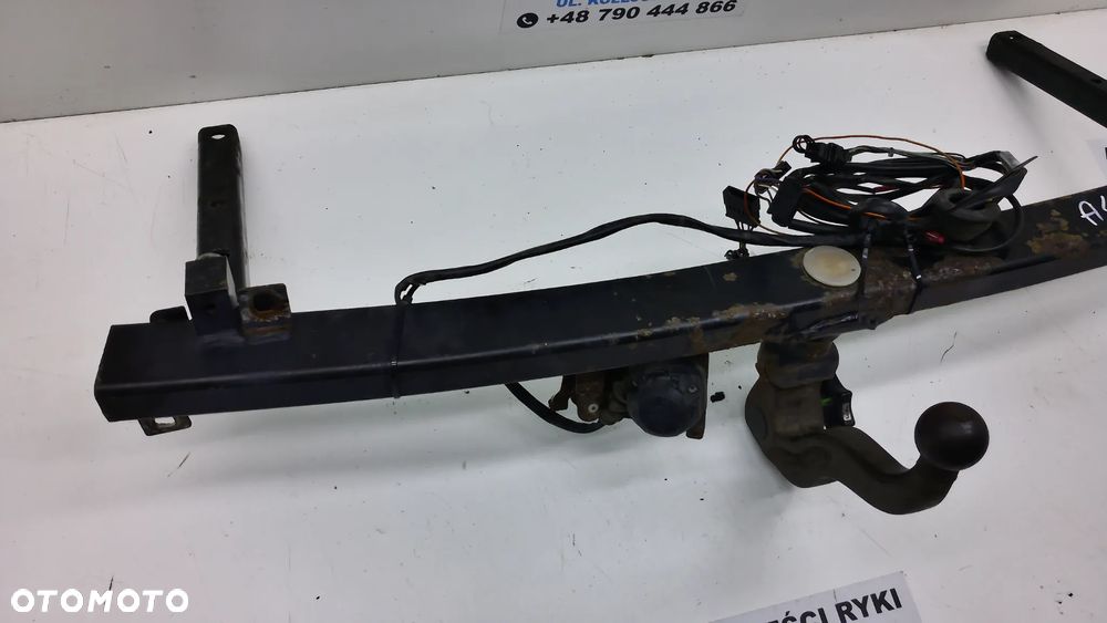 Audi  Hak Holowniczy Westfalia 303 146 - 4