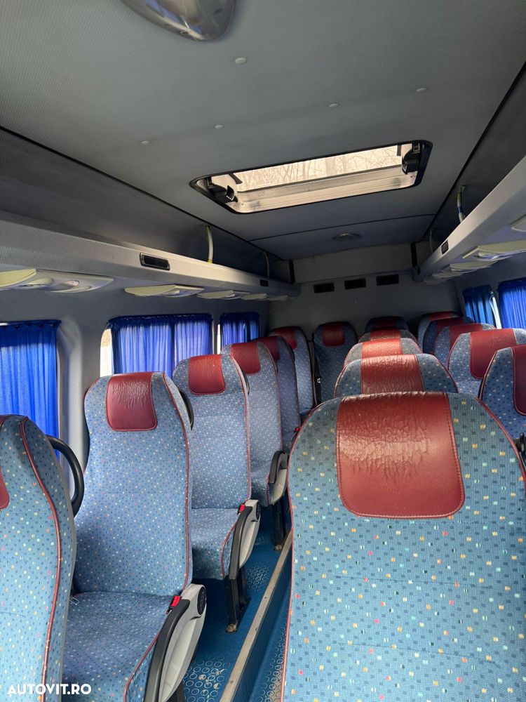 Volkswagen Crafter - 4