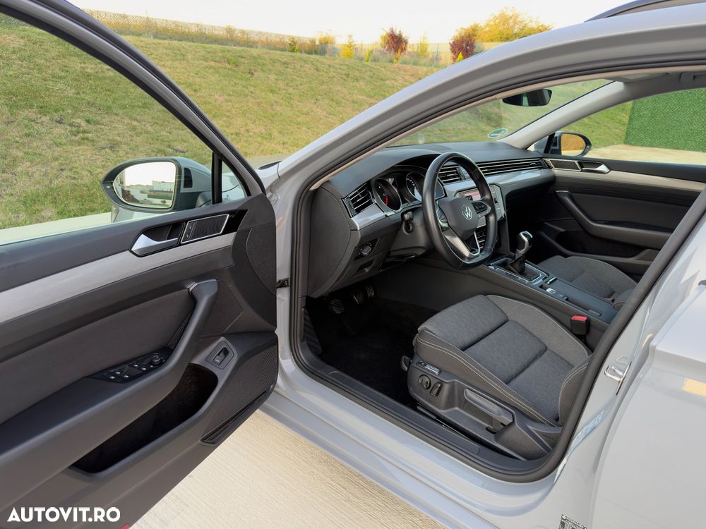 Volkswagen Passat 2.0 TDI SCR Business - 20