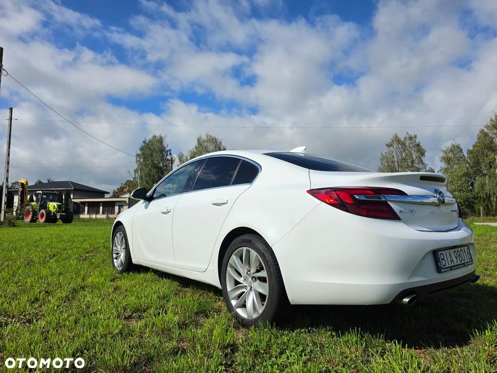 Buick Regal - 4