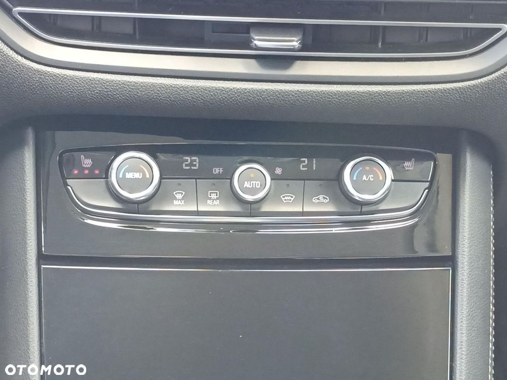 Opel Grandland - 28