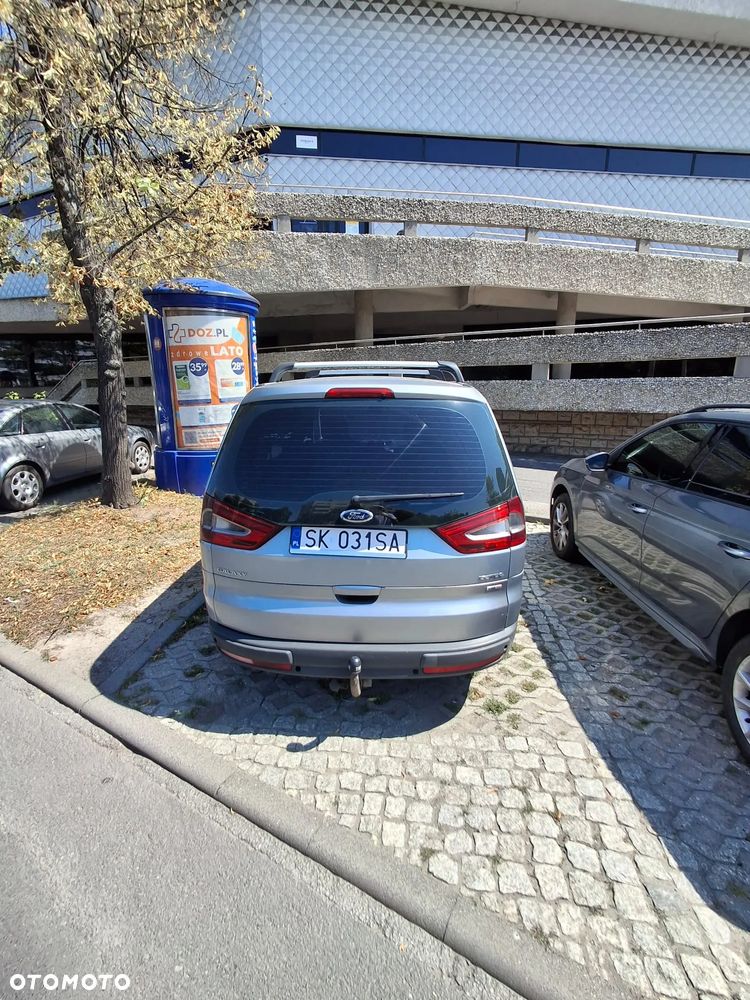 Ford Galaxy 2.0 TDCi Ghia - 7