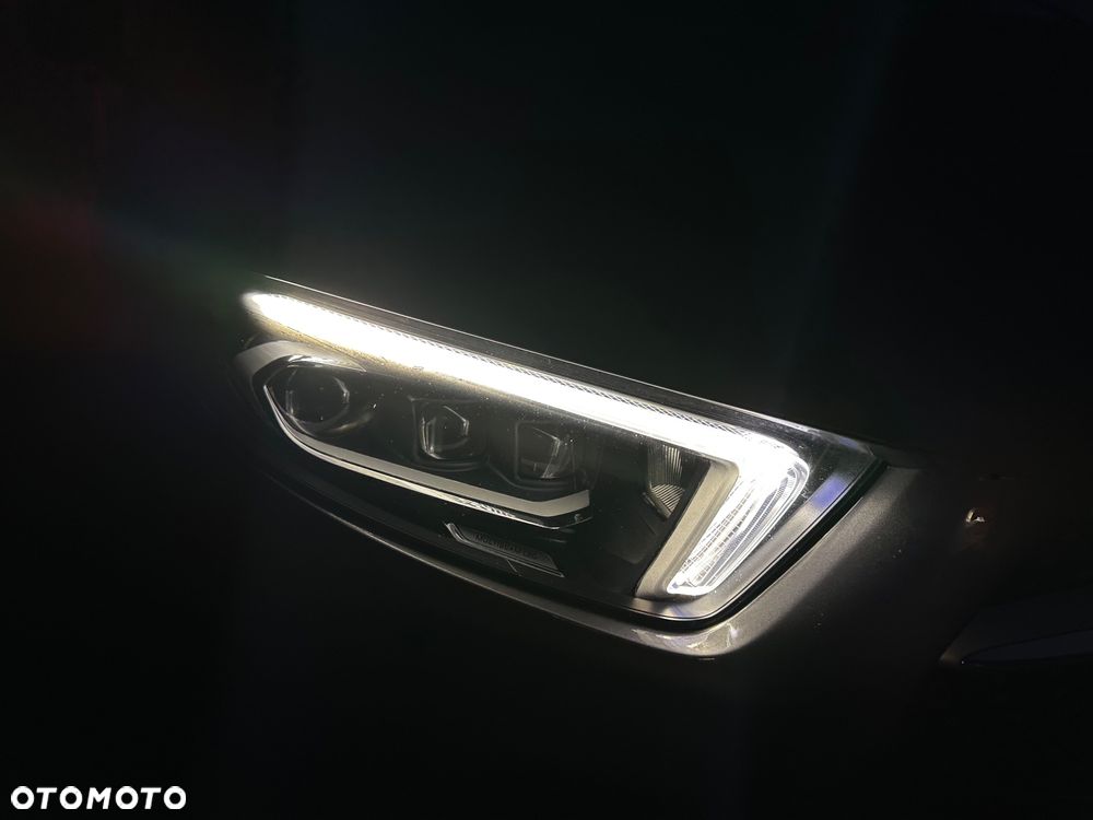 Mercedes-Benz Klasa A 180 AMG Line - 16