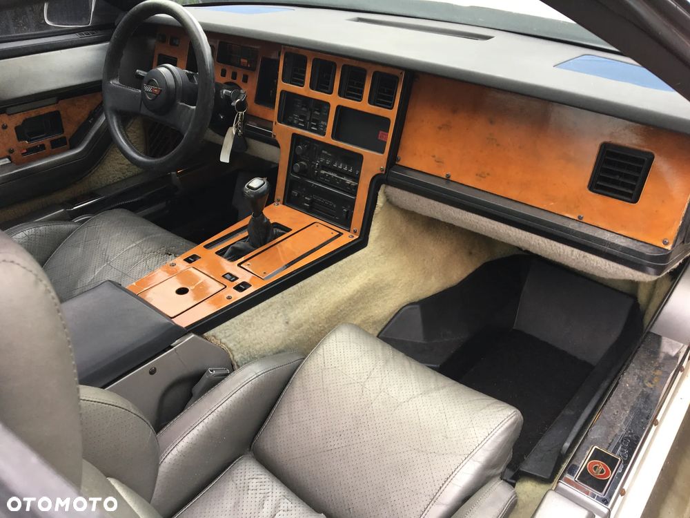 Chevrolet Corvette - 7