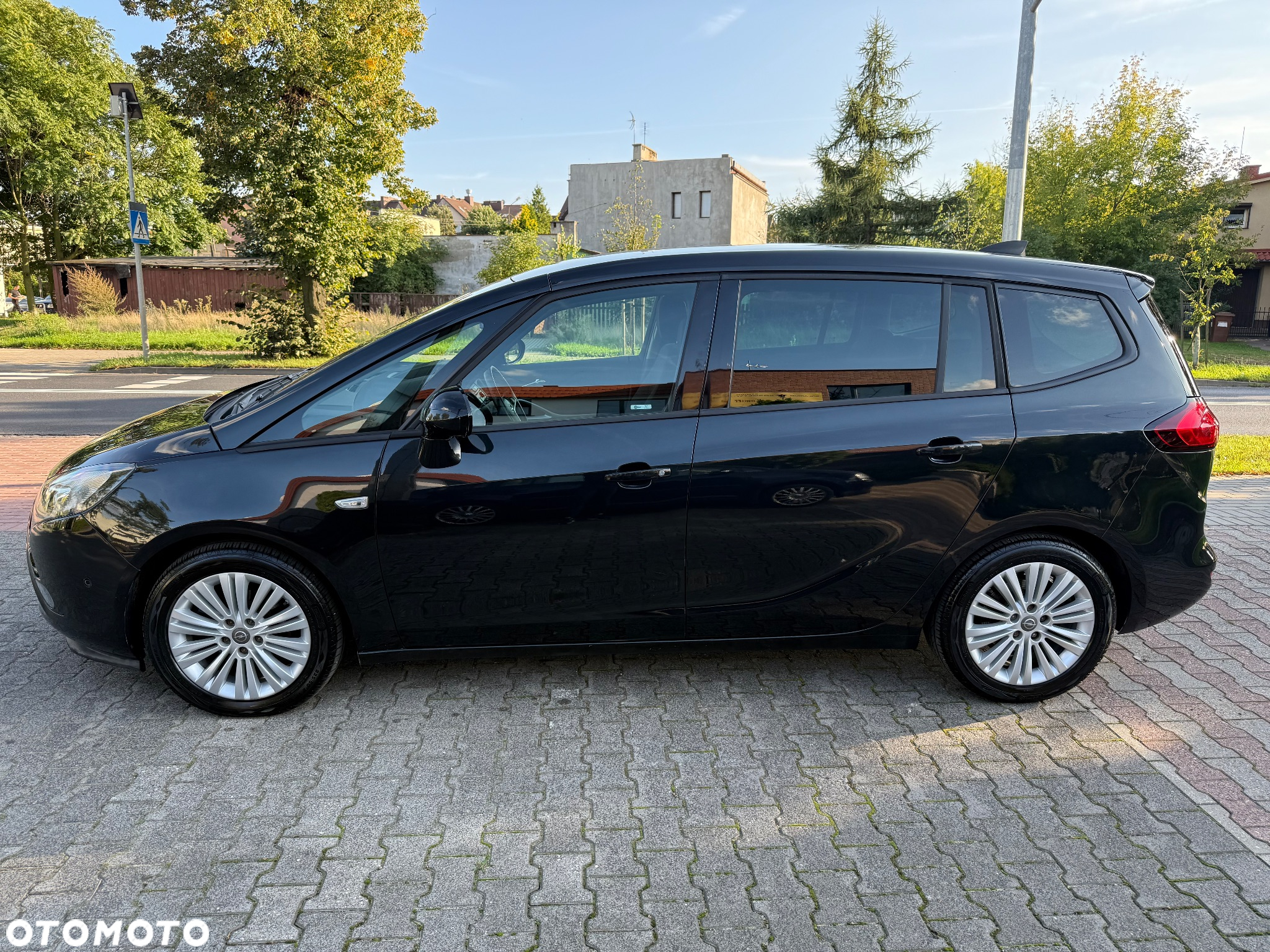 Opel Zafira 1.4 T Cosmo EcoFLEX S&S EU6 - 12