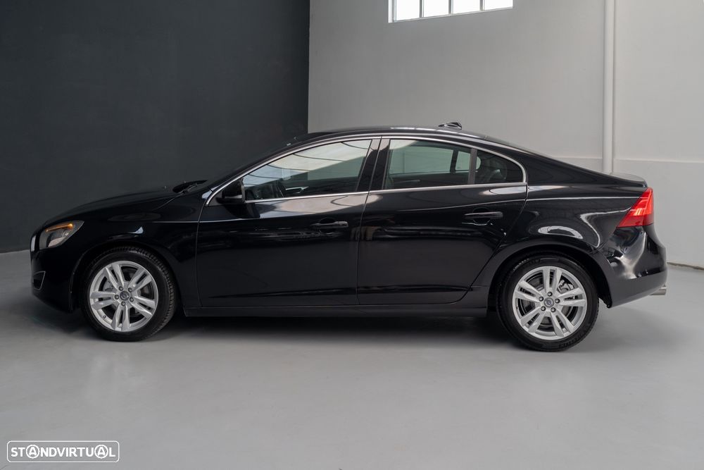Volvo S60 2.0 D3 Summum - 24