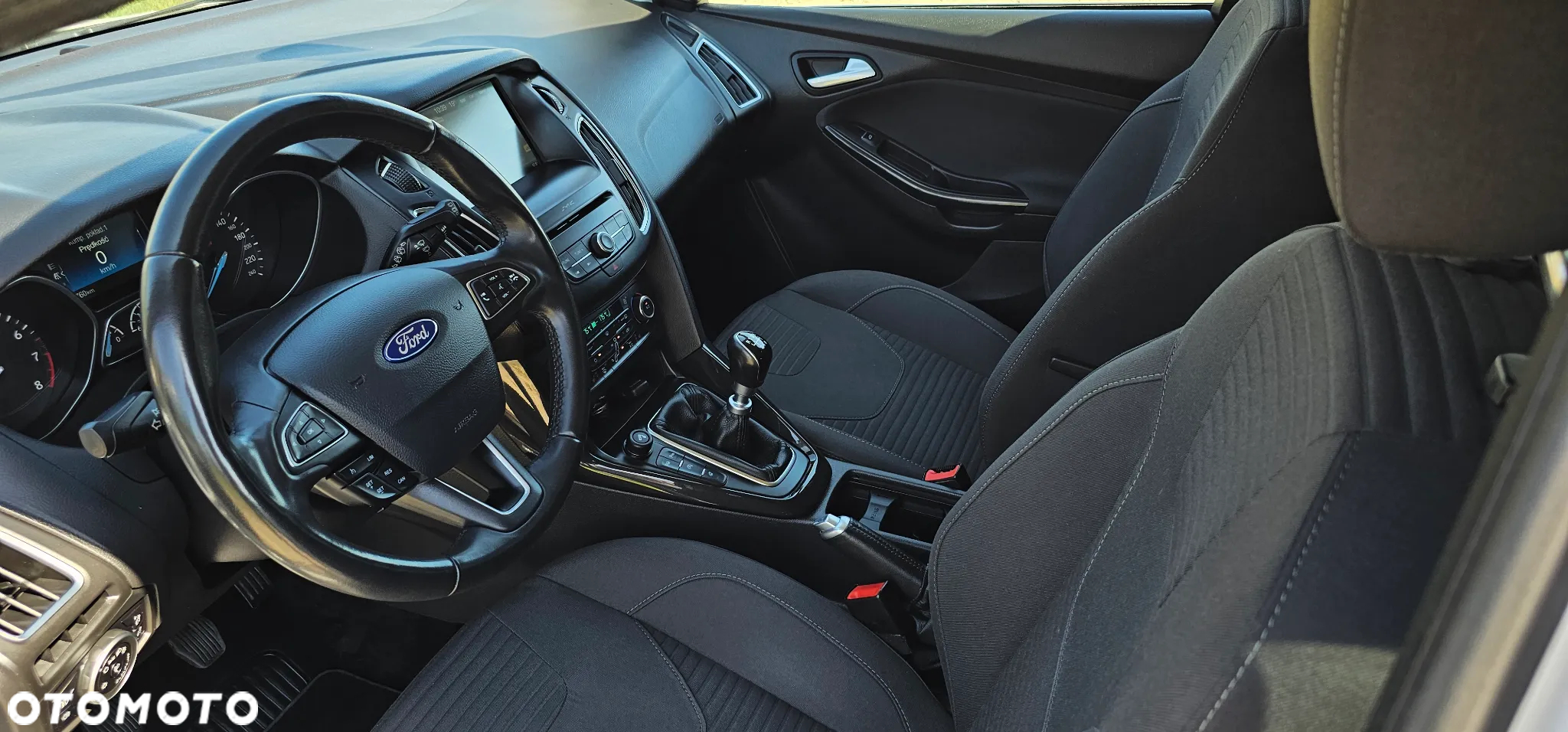 Ford Focus 1.0 EcoBoost Titanium X - 7