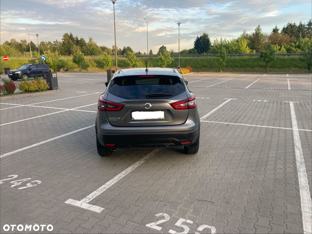 Nissan Rogue - 9