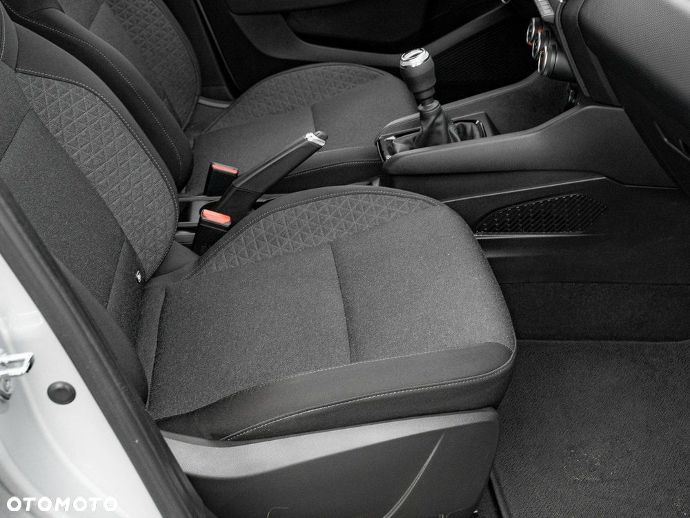 Renault Clio 1.0 TCe Equilibre - 30