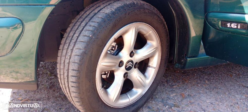 Citroën Xsara 1.6i Exclusive - 10