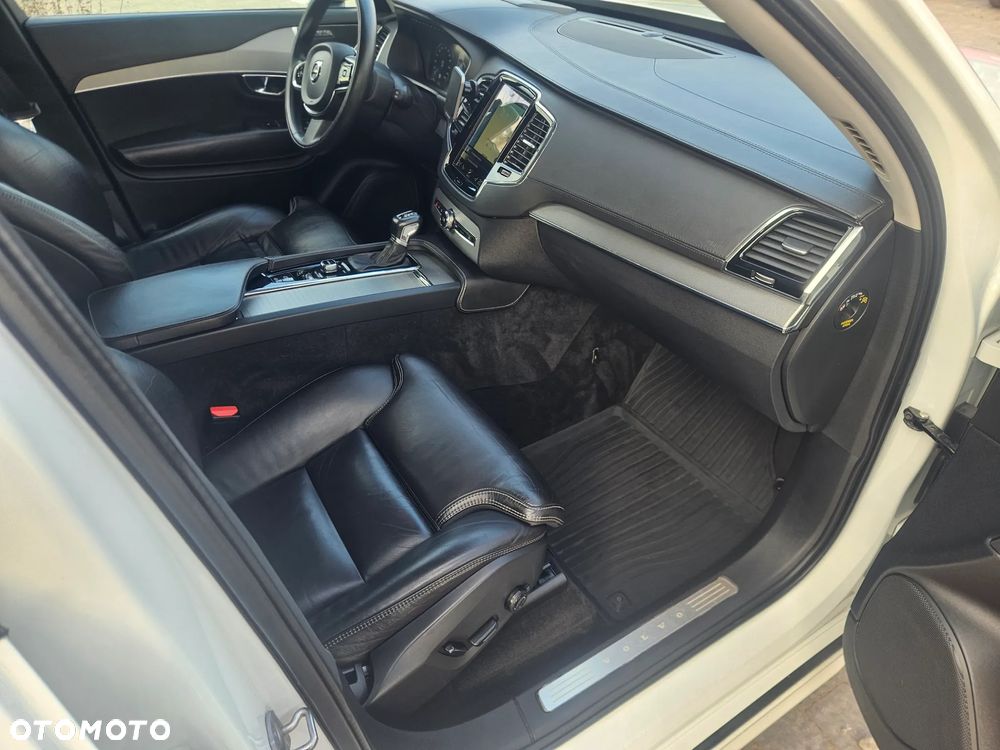 Volvo XC 90 T6 AWD Geartronic Inscription - 16