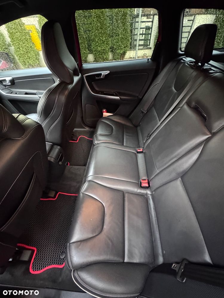 Volvo XC 60 T6 Drive-E R-Design Summum - 5