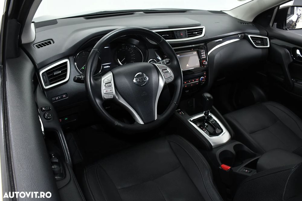 Nissan Qashqai 1.6 DCI Xtronic TEKNA+ - 13