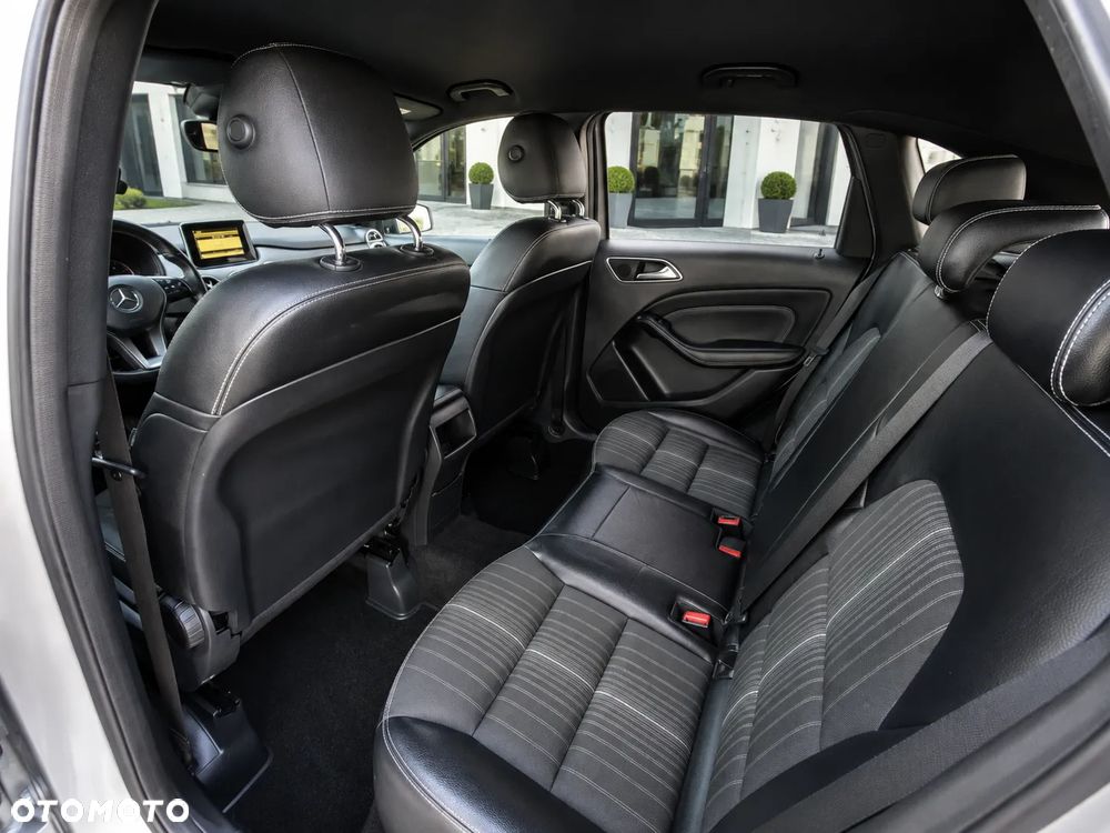 Mercedes-Benz Klasa B 200 BlueEFFICIENCY Edition 1 - 10