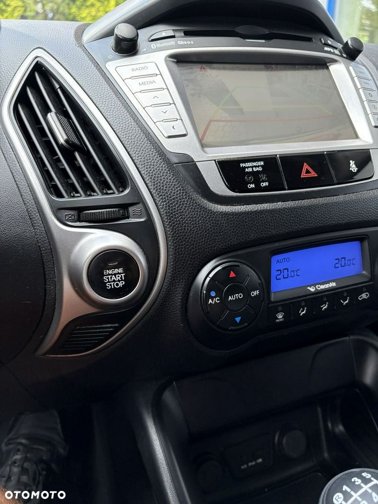 Hyundai ix35 - 24