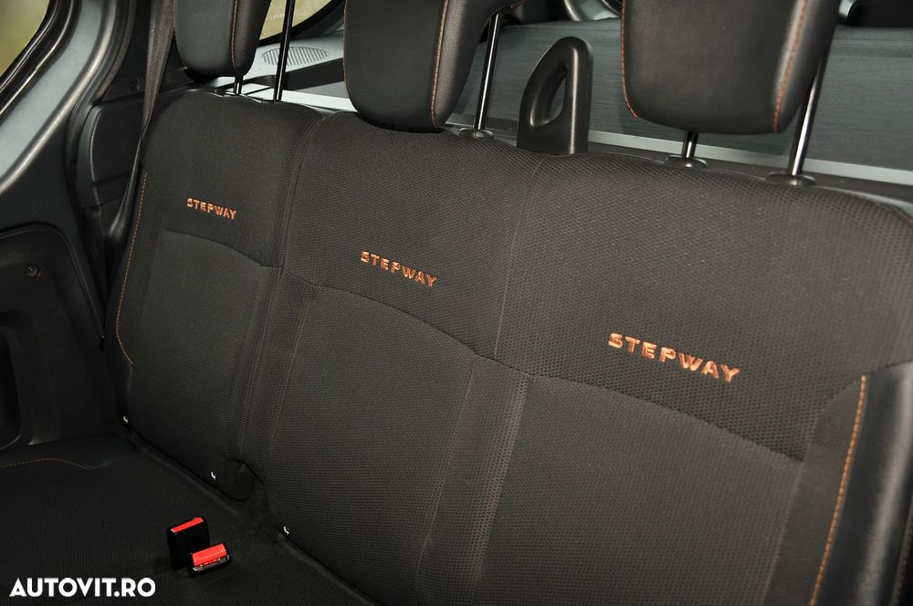 Dacia Dokker dCi 90 Stepway Celebration - 20