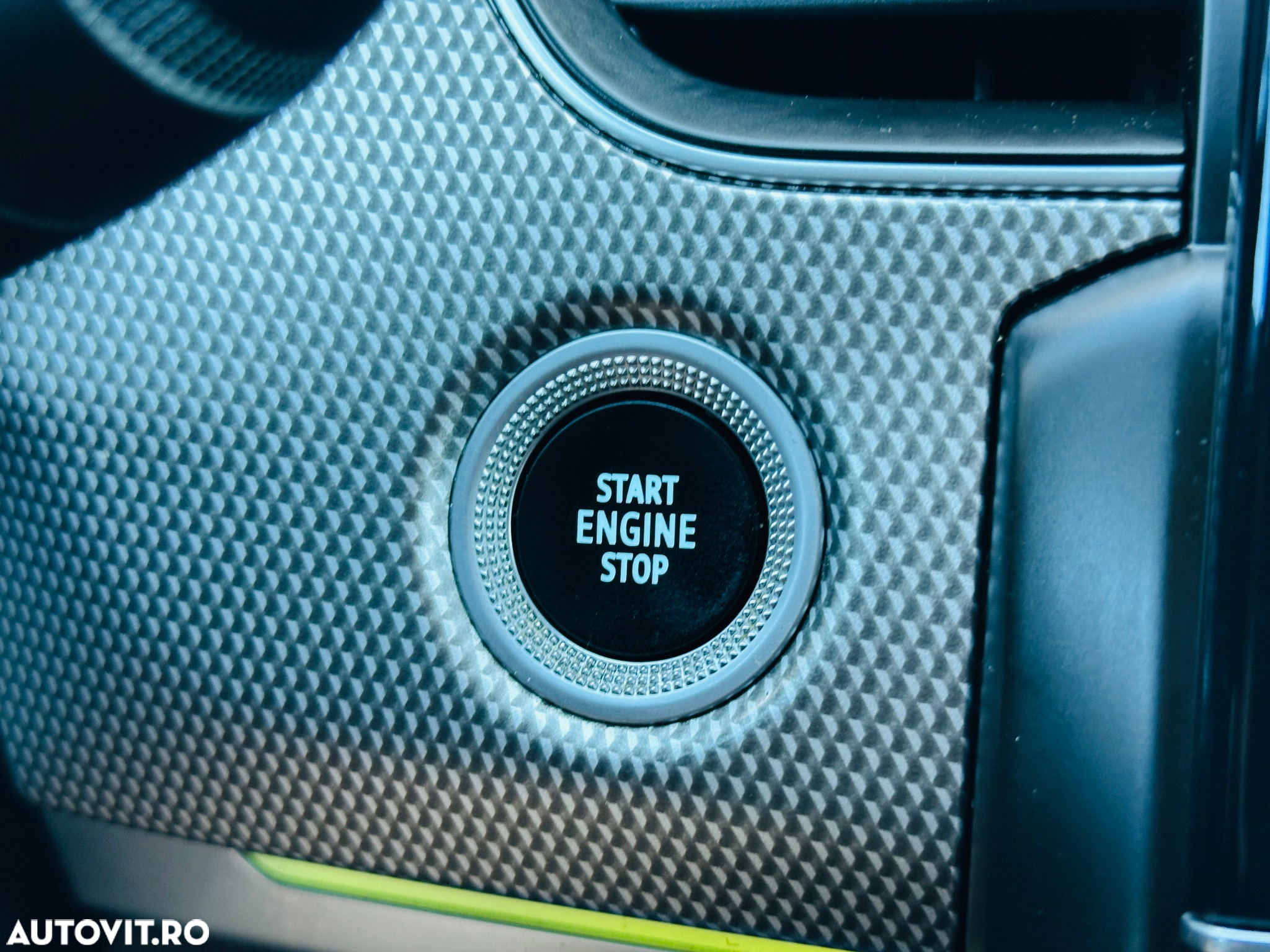 Renault Arkana E-TECH 145 Evolution - 32