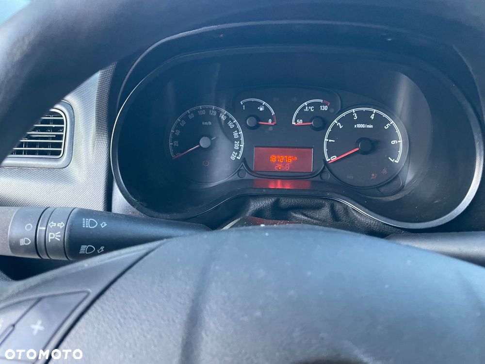 Opel Combo 1.3 CDTI 90 - 17