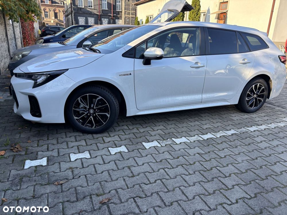4x Felgi 16 m.in. do TOYOTA Auris E150 E180 Avensis Camry Corolla Verso Prius RAV4 - FE177 (BY2038) - 4