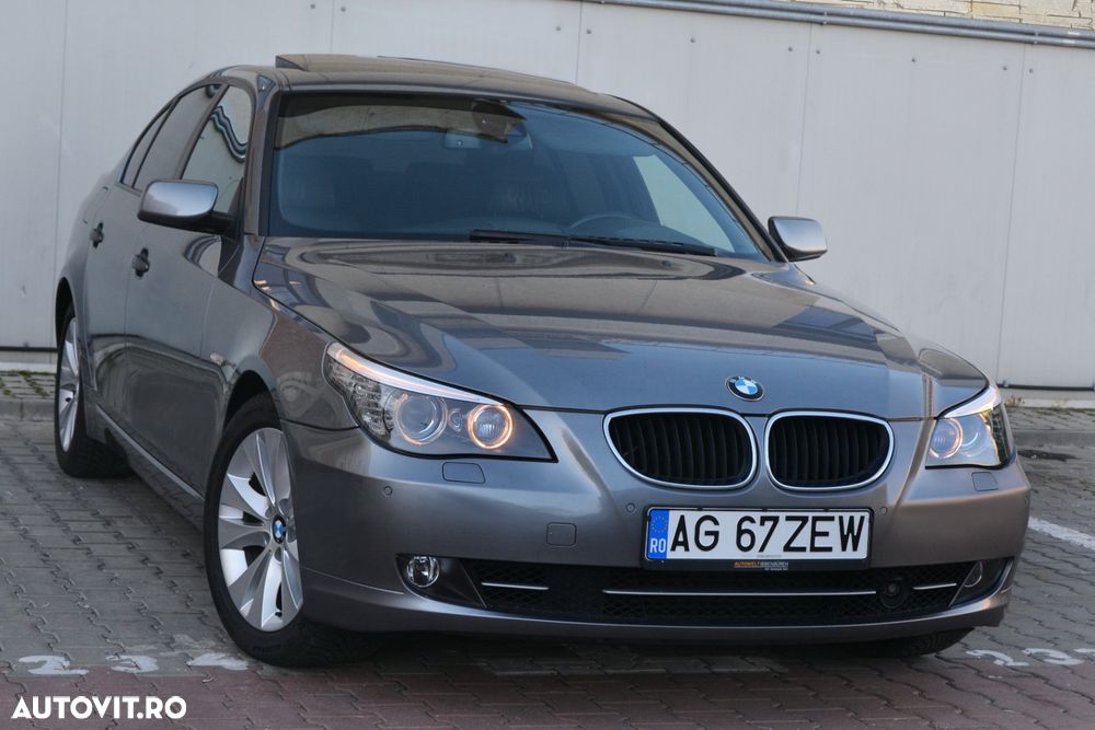 BMW Seria 5 520d Touring Special Edition - 1