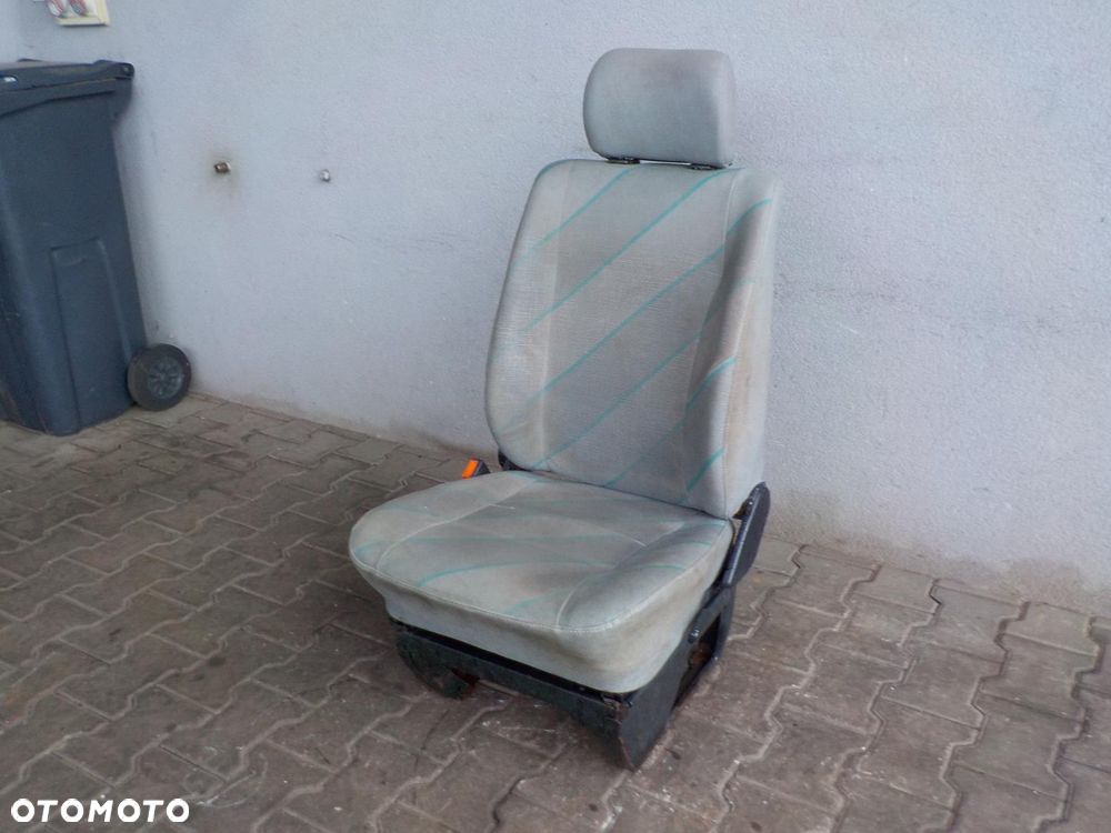 VW T4 FOTEL SIEDZENIE KIEROWCY - 2