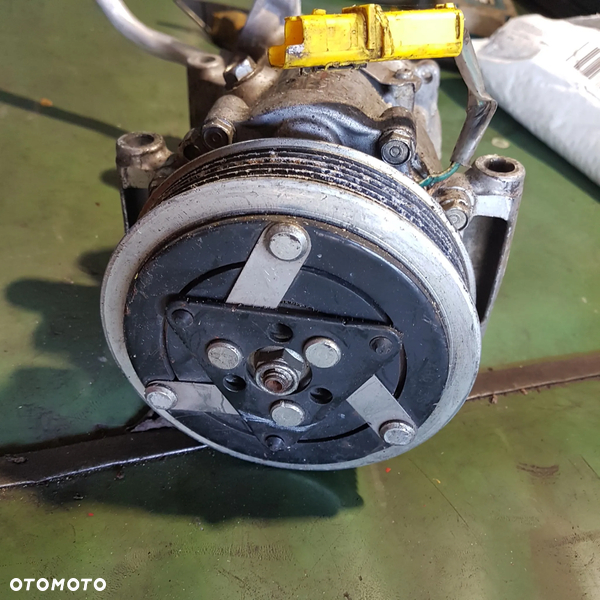 sprężarka kompresor klimatyzacji sprzęgiełko silnik kfv fiat qubo fiorino nemo bipper peugot 206 1.4 benzyna