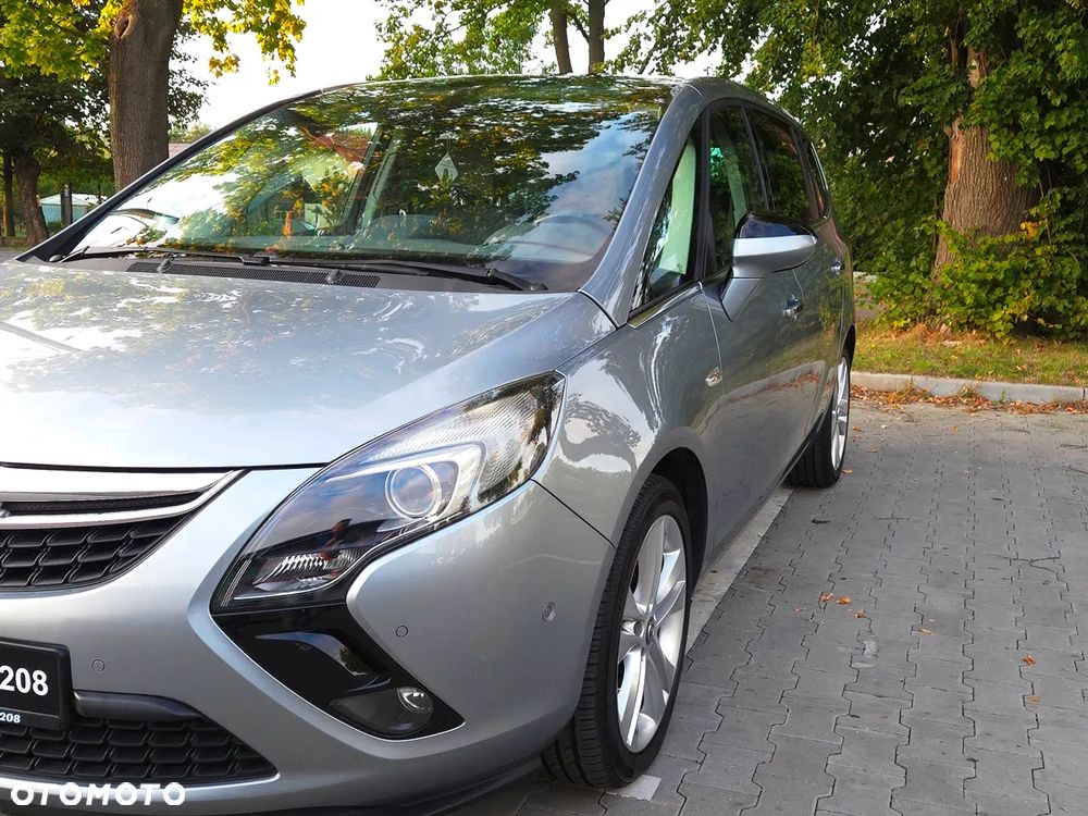 Opel Zafira 2.0 CDTI Cosmo - 9