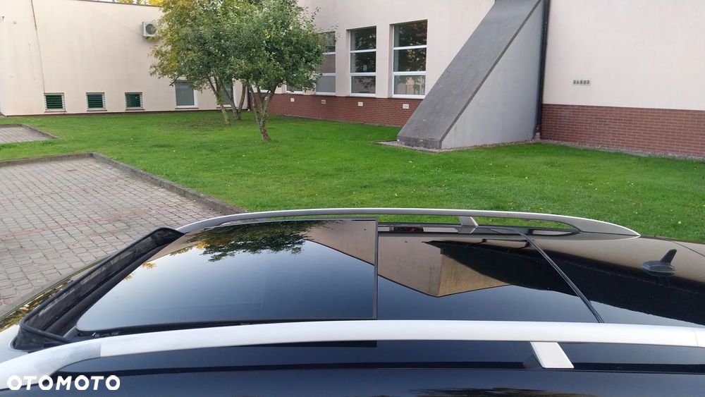 Volkswagen Golf 2.0 TDI DPF Highline - 6