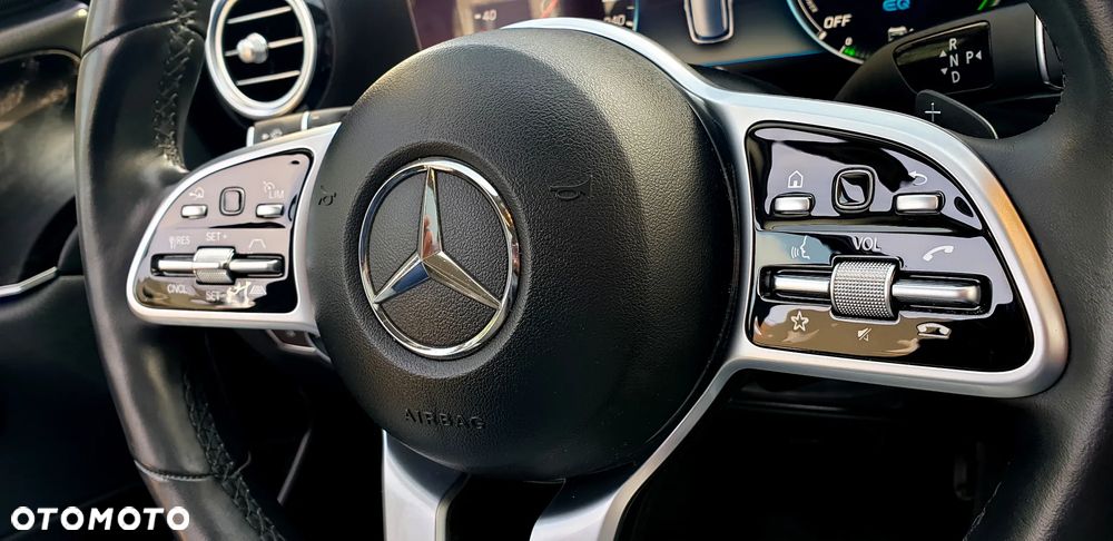 Mercedes-Benz Klasa E 220 d 9G-TRONIC - 37