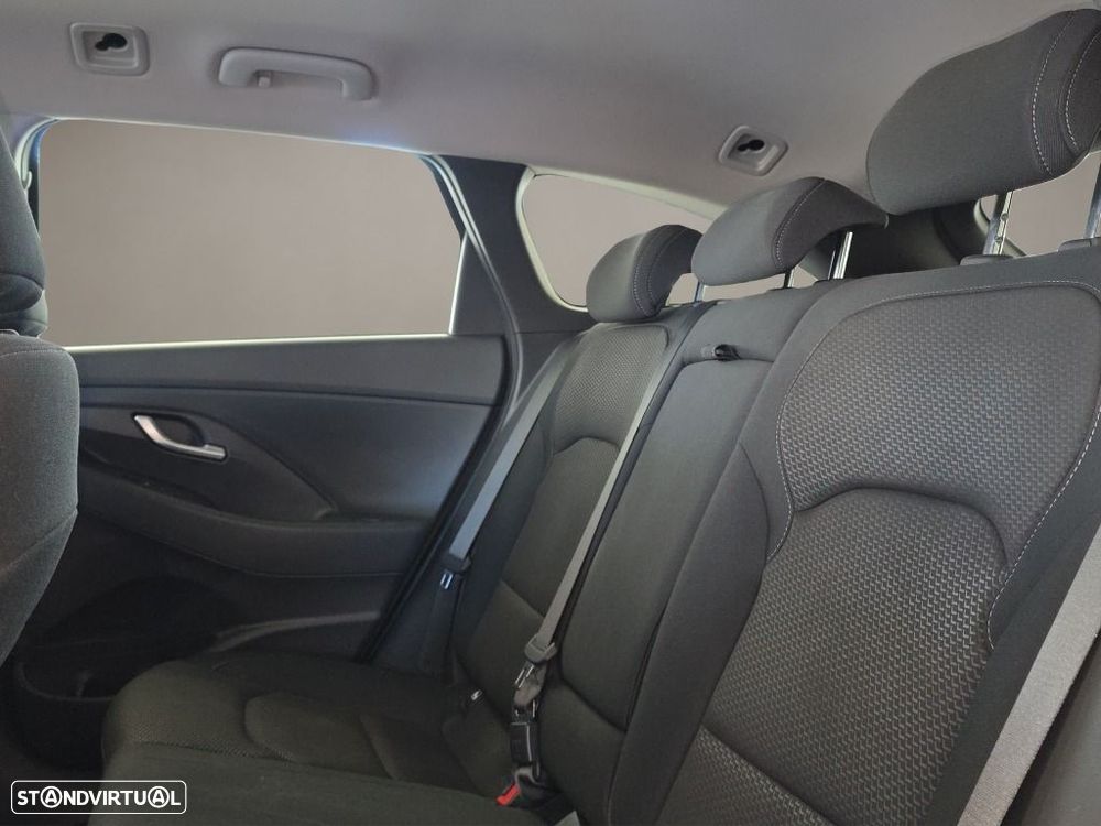 Hyundai i30 1.0 T-GDI Style Plus - 11