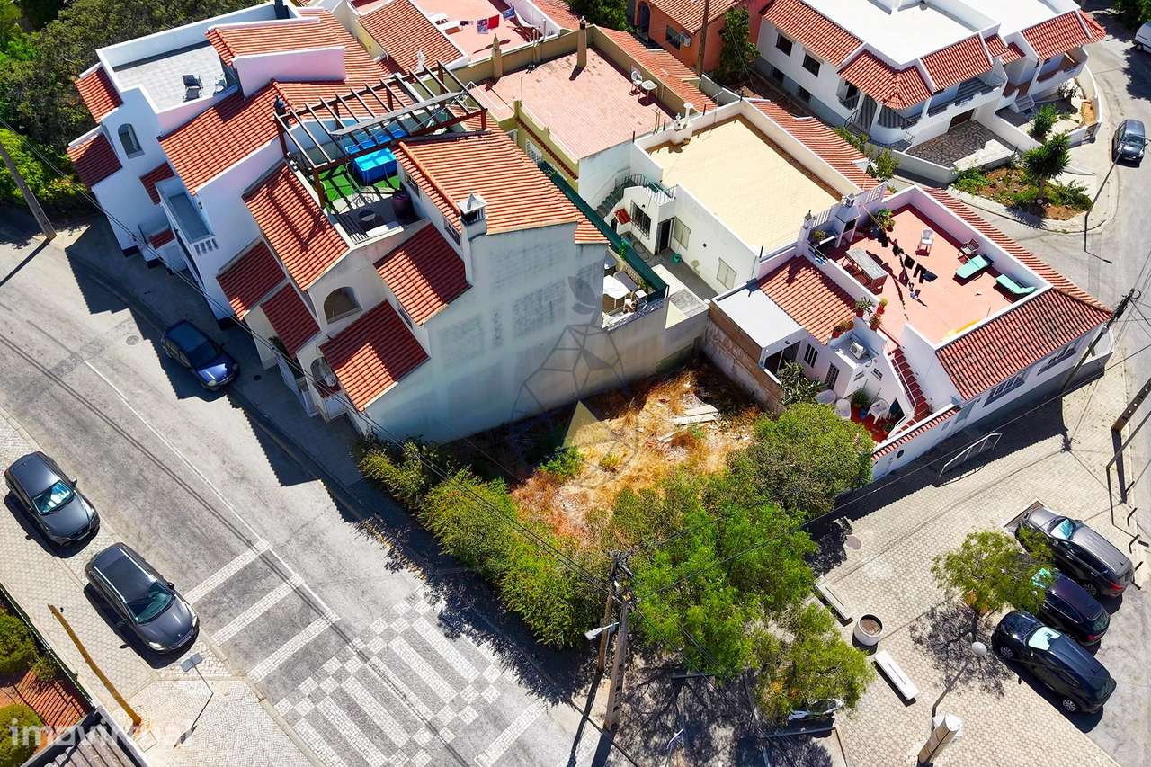 Terreno urbano de 155 m2 destinado a comercio ou serviços e hotelaria - Grande imagem: 2/15