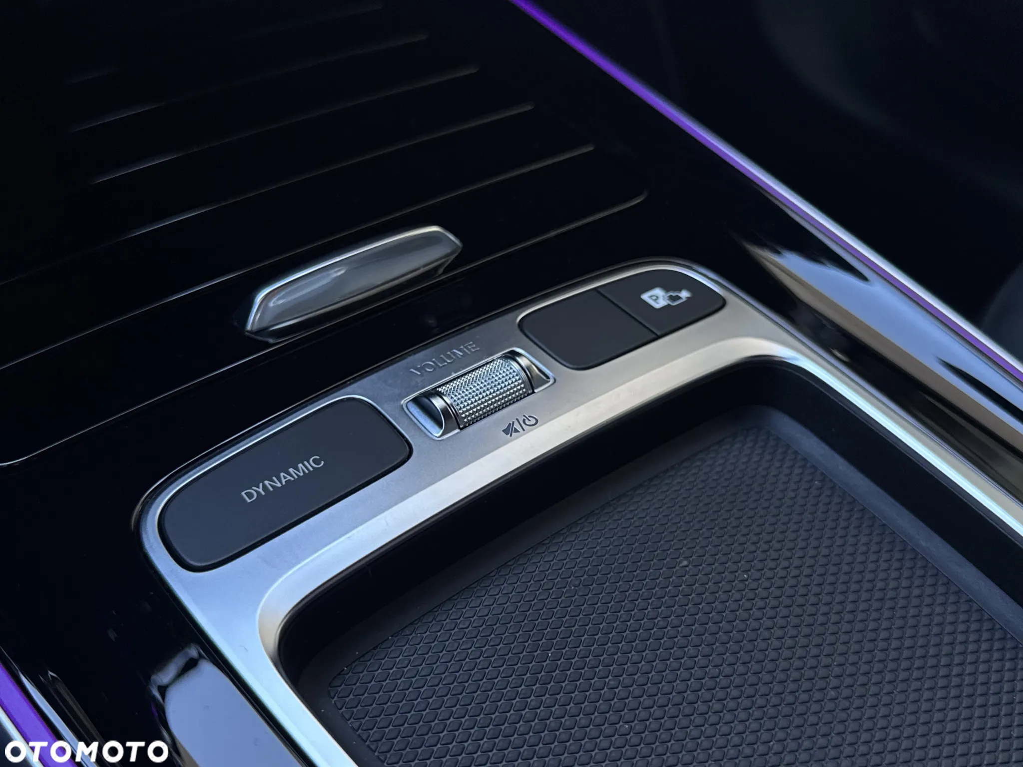 Mercedes-Benz GLB - 15