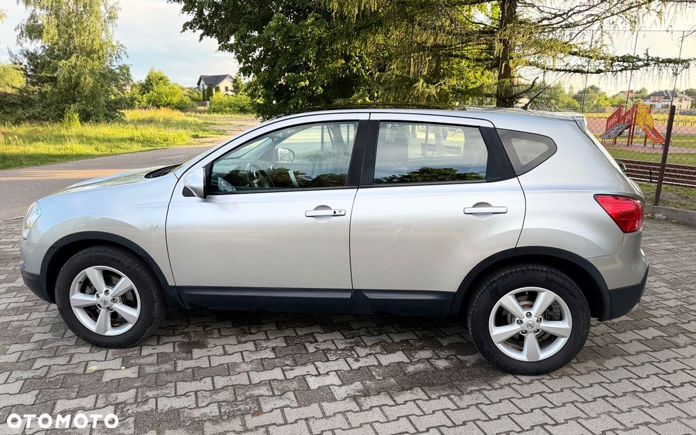 Nissan Qashqai 2.0 dCi 4x4 Tekna - 9