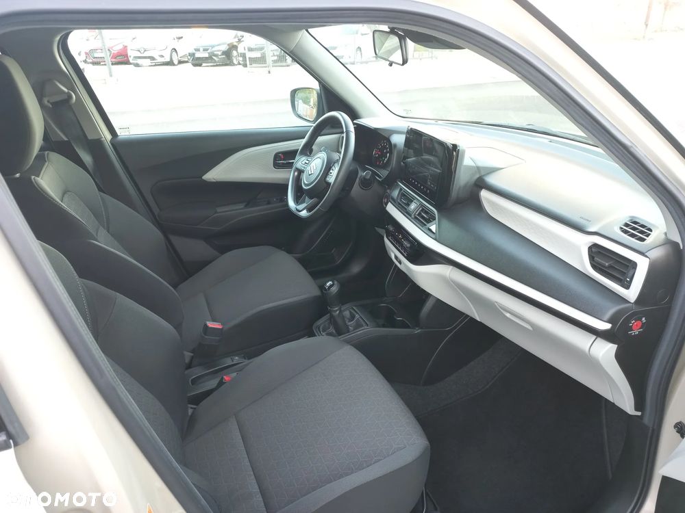 Suzuki Swift 1.2 Dualjet Hybrid Comfort+ - 28