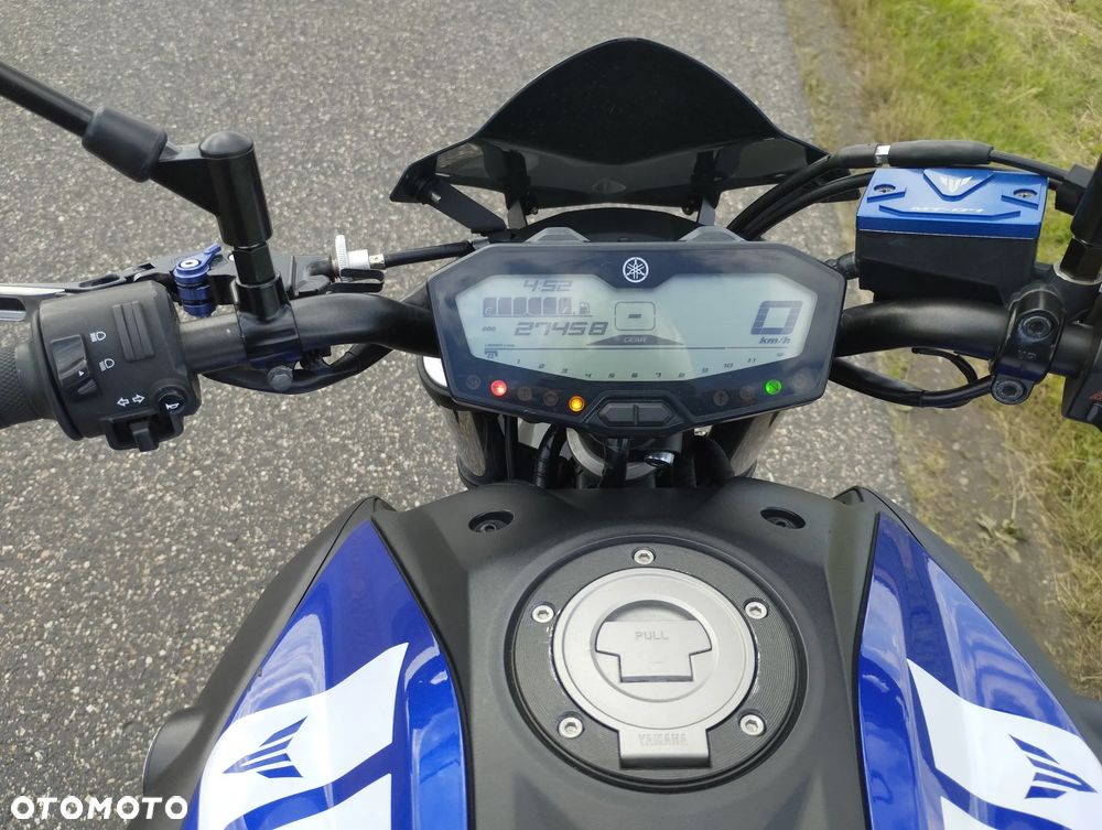 Yamaha MT - 7