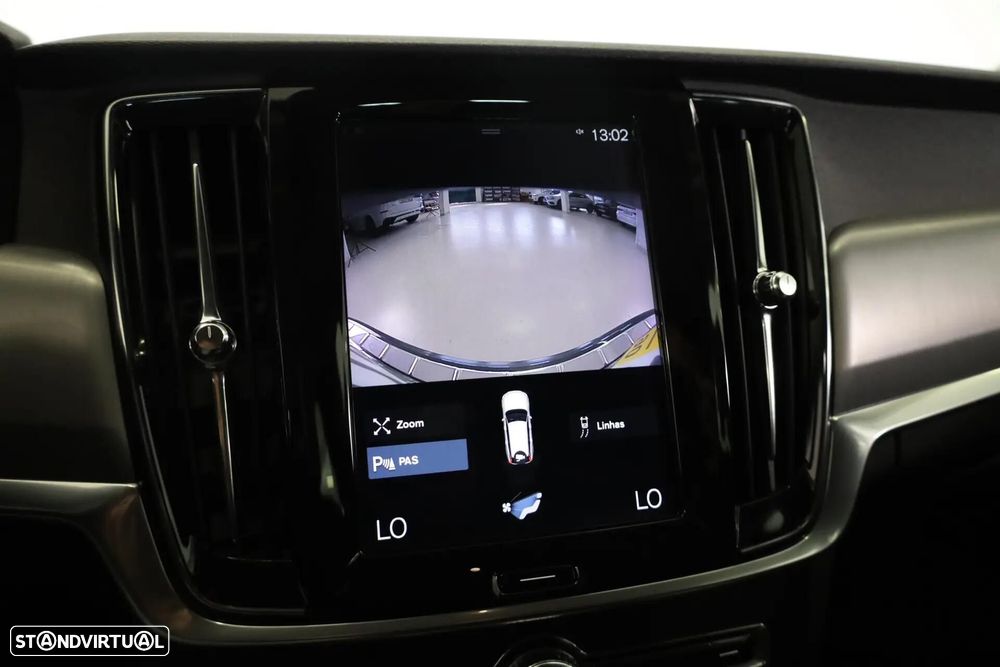 Volvo V90 2.0 D4 Momentum Plus Geartronic - 35