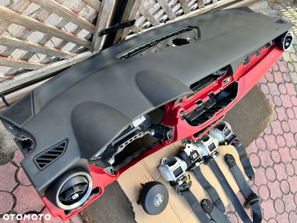 Konsola Poduszki 4 x pasy Alfa Romeo Stelvio Oryginał Demontaż - 5