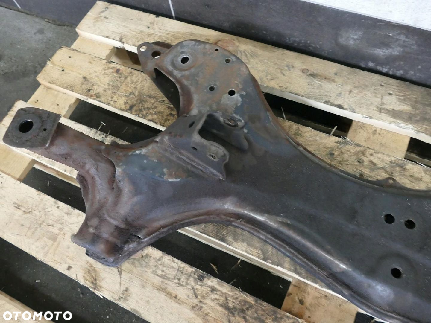 TOYOTA RAV4 II LIFT 2.0 D4D SANKI WÓZEK KOŁYSKA BELKA PRZÓD - 4