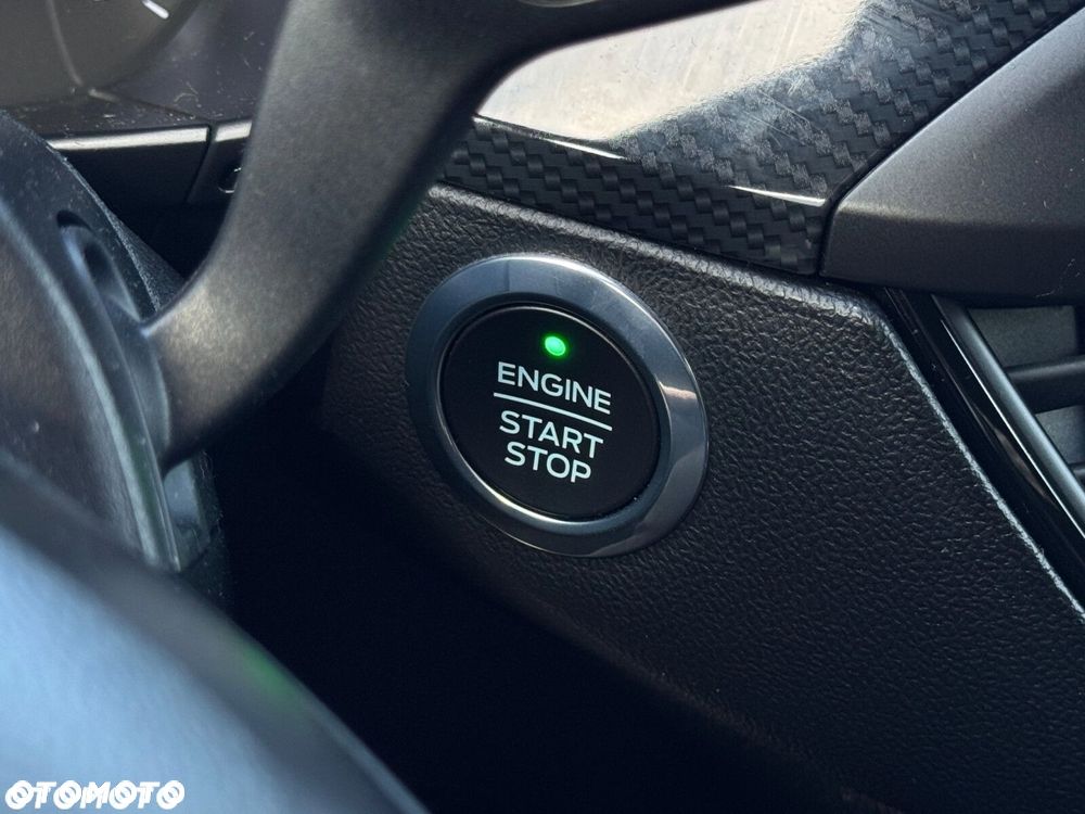 Ford Focus 1.0 EcoBoost ST-Line Style - 27